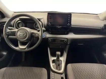 Photo 9 Toyota Yaris  116h Design 5p MY22