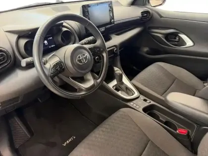 Photo 13 Toyota Yaris  116h Design 5p MY22