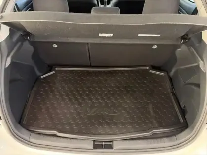 Photo 11 Toyota Yaris  116h Design 5p MY22