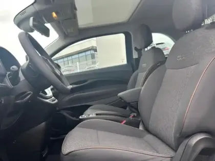 Photo 8 Fiat 500  e 118ch Icône Plus (Pack Style)