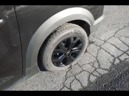 Photo 9 Dacia Jogger  1.6 hybrid 140ch Extreme 7 places -24