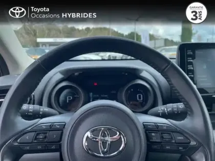 Photo 12 Toyota Yaris  116h Design 5p MY22