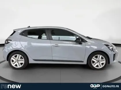 Photo 20 Renault Clio  1.5 Blue dCi 100ch Evolution - 24