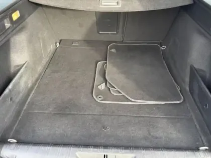 Photo 8 Peugeot 308  SW 1.5 BlueHDi 130ch S&S Roadtrip