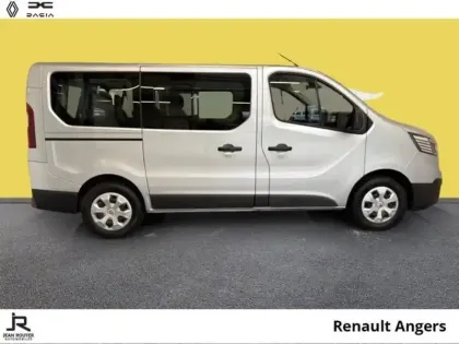 Photo 13 Renault Trafic  Combi L1 2.0 Blue dCi 150ch S&S Zen 9 places