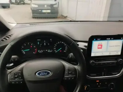 Photo 13 Ford Fiesta  1.0 EcoBoost Hybrid 125ch Titanium Business 5p