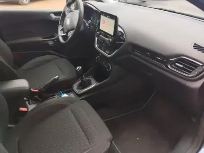 Photo 10 Ford Fiesta  1.0 EcoBoost Hybrid 125ch Titanium Business 5p