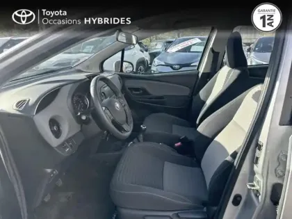 Photo 10 Toyota Yaris  70 VVT-i France Connect 5p RC19