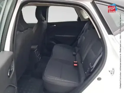 Photo 10 Renault Captur  1.6 E-Tech hybride 145ch Intens -21 GPS