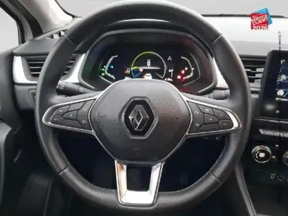 Photo 11 Renault Captur  1.6 E-Tech hybride 145ch Intens -21 GPS