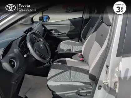 Photo 10 Toyota Yaris  70 VVT-i Design Y20 5p RC19