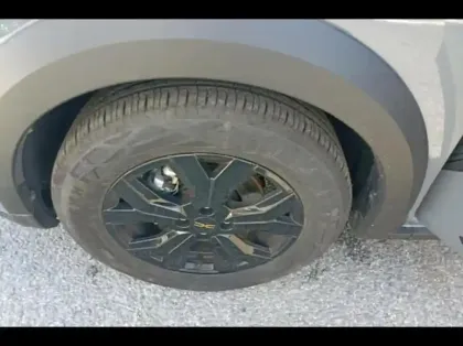 Photo 12 Dacia Jogger  1.6 hybrid 140ch Extreme 7 places -24