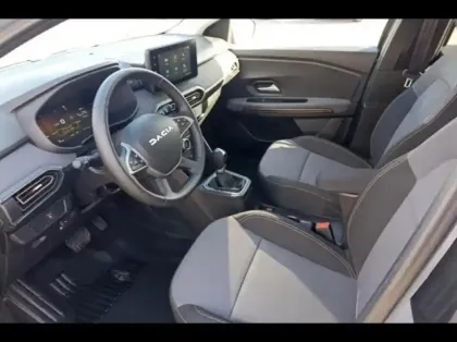 Photo 9 Dacia Jogger  1.6 hybrid 140ch Extreme 7 places -24
