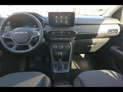 Photo 8 Dacia Jogger  1.6 hybrid 140ch Extreme 7 places -24