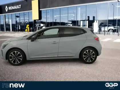 Photo 10 Renault Clio  1.6 E-Tech 145ch full hybrid Techno - 24