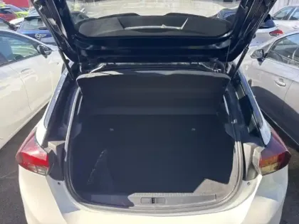 Photo 13 Opel Corsa Gén. VI Ph1 Edition 5