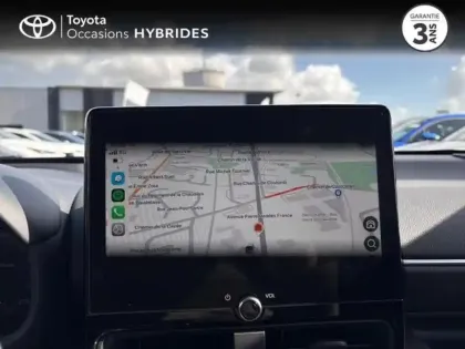 Photo 14 Toyota Yaris  116h Collection Pack Techno + 5p MC24