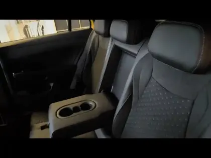 Photo 6 Volkswagen T-roc  1.5 eTSI 150ch R-Line DSG7