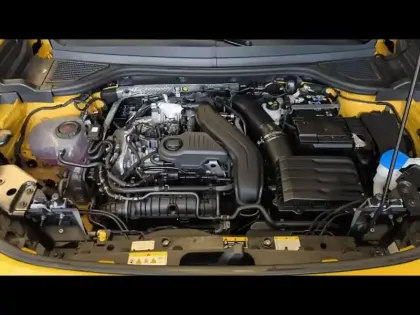 Photo 8 Volkswagen T-roc  1.5 eTSI 150ch R-Line DSG7