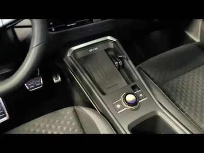 Photo 14 Volkswagen T-roc  1.5 eTSI 150ch R-Line DSG7