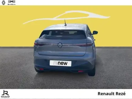 Photo 10 Renault Megane  E-Tech Electric EV60 130ch Evolution ER super charge