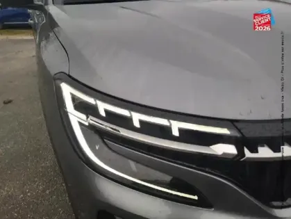 Photo 12 Renault Espace  1.2 E-Tech full hybrid 200ch Iconic 7 places - 24