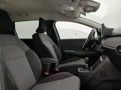 Photo 13 Dacia Jogger  1.6 hybrid 140ch Extreme 7 places -24