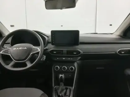 Photo 12 Dacia Jogger  1.6 hybrid 140ch Extreme 7 places -24