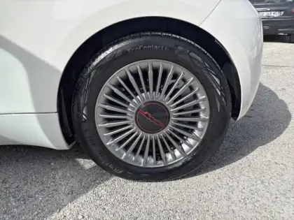 Photo 10 Fiat 500  e 118ch (RED) MY23