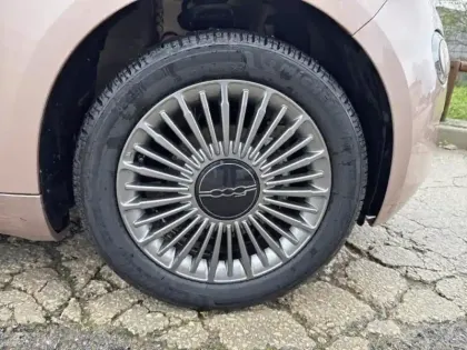 Photo 12 Fiat 500  e 95ch Icône