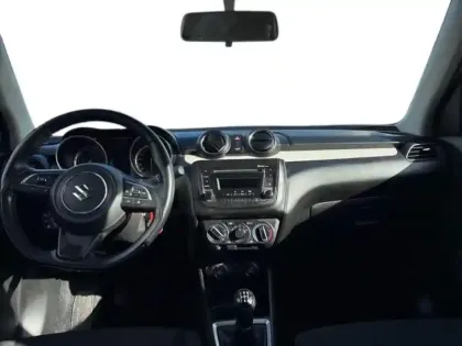 Photo 5 Suzuki Swift  1.2 Dualjet Hybrid 83ch Avantage