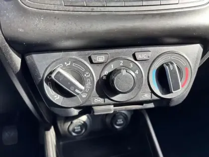 Photo 14 Suzuki Swift  1.2 Dualjet Hybrid 83ch Avantage