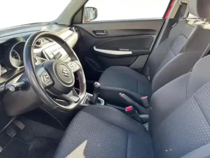 Photo 6 Suzuki Swift  1.2 Dualjet Hybrid 83ch Avantage