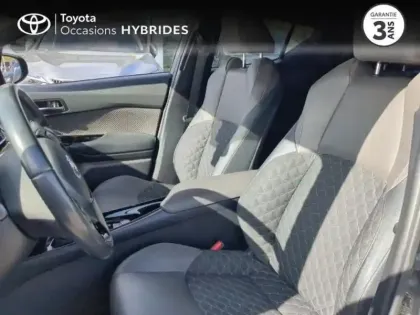 Photo 10 Toyota C-HR  122h Distinctive 2WD E-CVT MY20