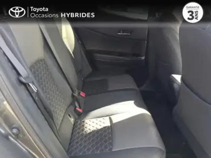 Photo 6 Toyota C-HR  122h Distinctive 2WD E-CVT MY20