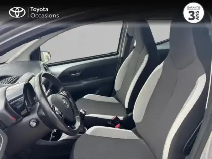 Photo 5 Toyota Aygo  1.0 VVT-i 69ch x-play 5p