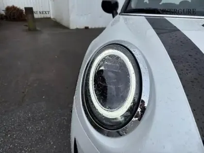 Photo 9 Mini Mini  Cooper 136ch  Edition Camden BVA7