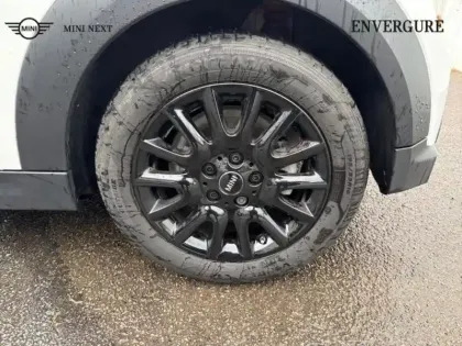 Photo 7 Mini Mini  Cooper 136ch  Edition Camden BVA7