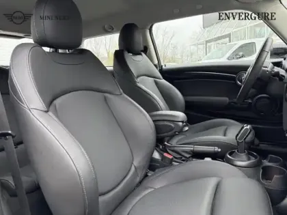 Photo 8 Mini Mini  Cooper 136ch  Edition Camden BVA7