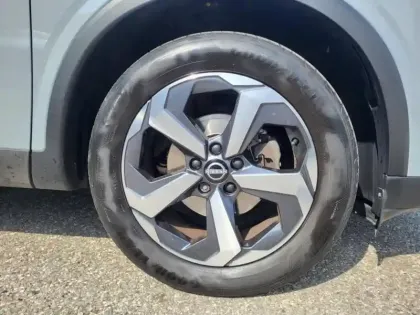 Photo 6 Nissan Qashqai  1.3 Mild Hybrid 140ch N-Connecta