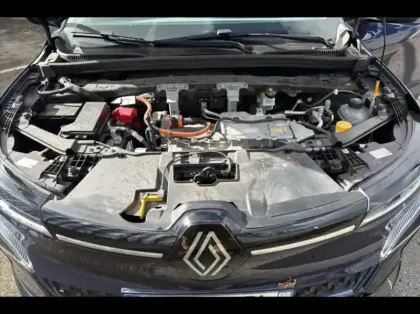 Photo 14 Renault Megane  E-Tech Electric EV40 130ch Equilibre standard charge