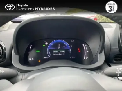 Photo 13 Toyota Yaris  Cross 116h Dynamic MC24