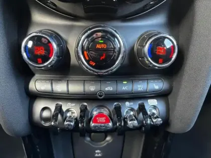 Photo 14 Mini Mini Gén. III (F56) Ph3 Edition Camden 3