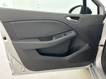 Photo 38 Renault Clio Gén. V (BJA) Ph1 NG Equilibre 5