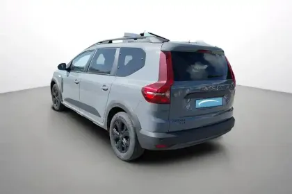 Photo 12 Dacia Jogger  Hybrid 140 7 places GSR2