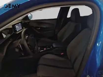 Photo 8 Peugeot 2008  PureTech 130 S&S EAT8