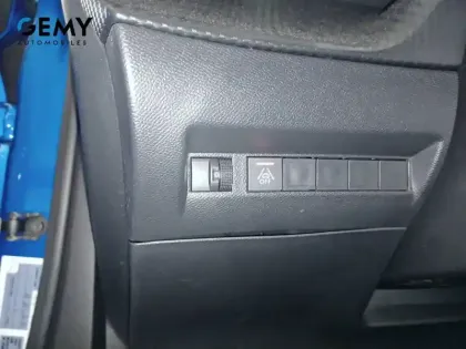 Photo 12 Peugeot 2008  PureTech 130 S&S EAT8