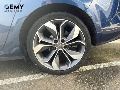 Photo 10 Renault Megane Mégane IV Estate Blue dCi 115