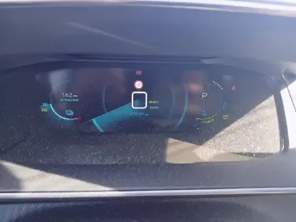 Photo 9 Peugeot 208  Electrique 50 kWh 136ch