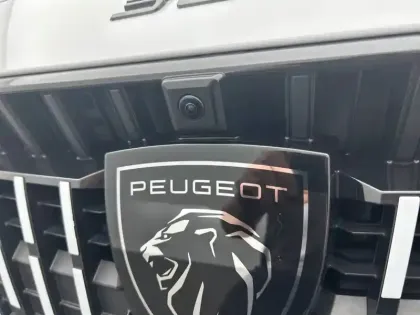 Photo 14 Peugeot 308  SW Hybrid 145 e-DCS6